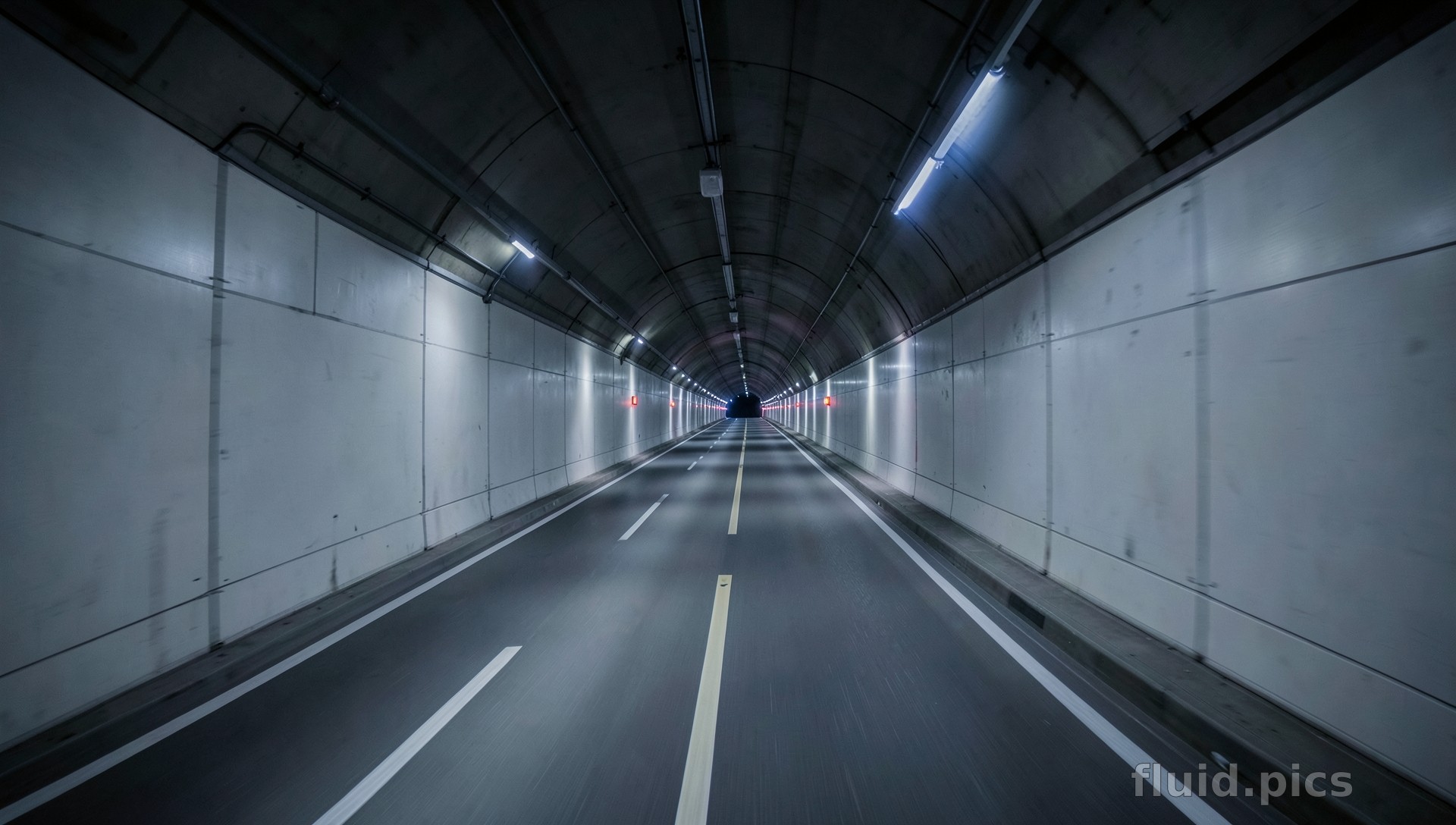 Sonic Tunnel — Psychedelic Abstract