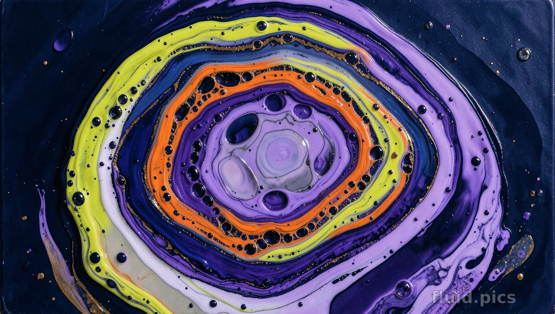 Snails on Islands — Fluid Art