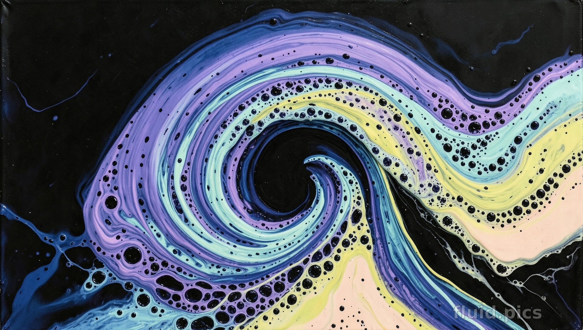 Whirlpool of Pearl Waves — Fluid Art