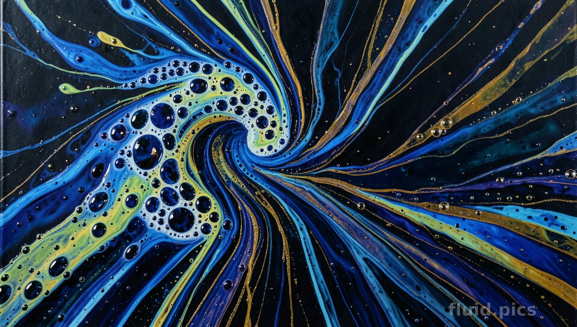 Spiral with Bubbles — Fluid Art